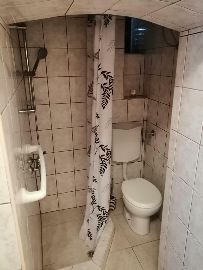 Ferienwohnung Apartman Tea Pula Exterior foto