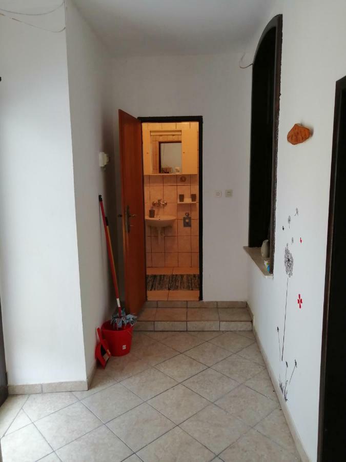 Ferienwohnung Apartman Tea Pula Exterior foto